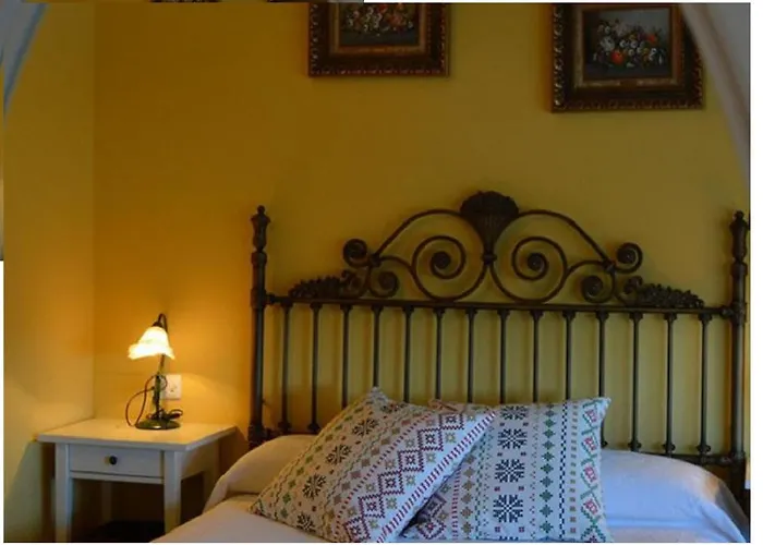 Casa Jesus Kır Evi Lires