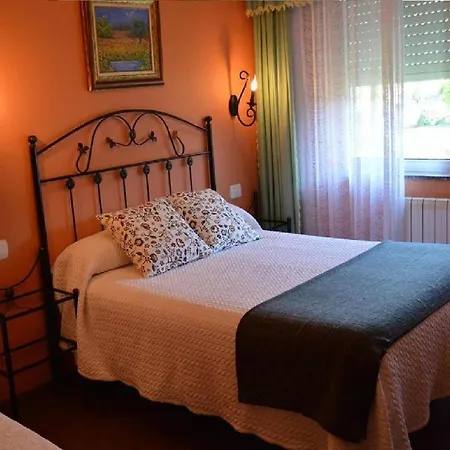 Casa Jesus 乡村民宿 Lires